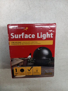 lot 16607 image: Malibu 8301-9400-01 7-Watt Low-Voltage Round Metal Surface Light, Black