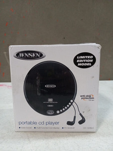 lot 16625 image: Lot Of 2 - Jensen Portable CD-120BK Portable Personal CD Player Compact 120 SEC