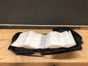lot 17558 image: Oriolus PU Leather CDDVD Binder Case Storage Holder (520 Disc Capacity)