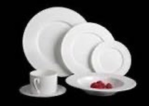 lot 1367 image: Mikasa Ridge 24 Piece Bone China Dinnerware Set, Service for 4, Whites