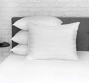lot 5790 image: 4 pack - standard hotel collection quilted pillows