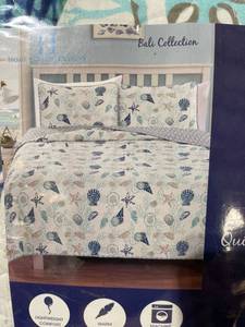 lot 5788 image: Full Queen Quilt Set - Shells  Beach