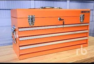 lot 22361 image: Edward Tools Portable Metal Tool Box with Drawers 20�- Keyed Center Lock for Security - Powder Coated Scratch Resistant Finish - Heavy duty chest latches - Full Extension Drawers