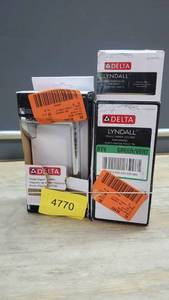 lot 4770 image: Lot of 2 Delta Toilet Paper Holders