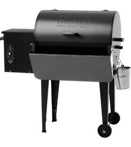 lot 100620 image: Traeger Grills BAC361 Traeger Folding Shelf, Black