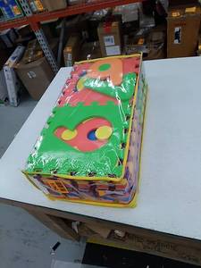 lot 29416 image: Baby Loovi foam letters and numbers puzzle mat