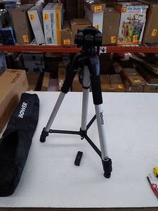 lot 29759 image: Blower Adjustable Tripod with Level