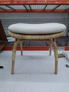 lot 29776 image: Wicker Stool and Cushion