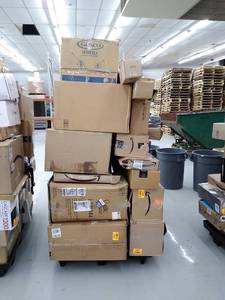 lot 52873 image: Pallet of miscellaneous items
