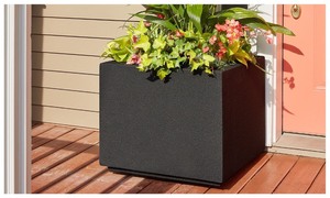 lot 40 image: PolyStone Planters Monterray Square Planter, 23W x 23D x 19H, Black