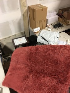 lot 1645 image: 5 x 7 ish redpink rug