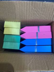 lot 50044 image: 1200 REUSABLE PLANT TAGS ASS. COLORS