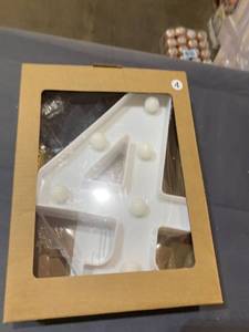 lot 50449 image: Led Remote Controlled Decorative 4