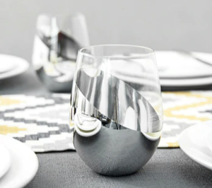 lot 50038 image: 4 DRINKING TUMBLERS CHROME AND GLASS