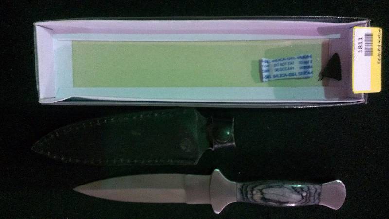 lot 1811 image: Boot Knife with Case.