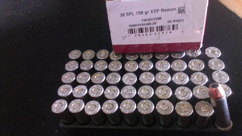 lot 1826 image: 50 Rounds of .38 Special XTP Hollow Point 158 gr Ammo.