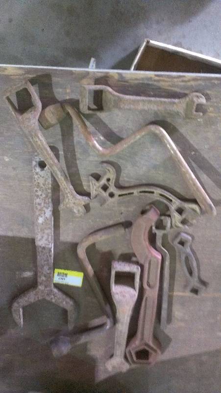lot 1867 image: 10 Antique Wrenches