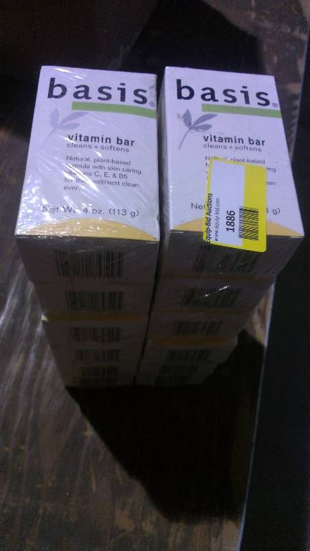lot 1886 image: 12 Basis Vitamin Bar Cleansing Soaps