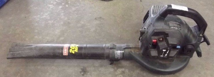 lot 1110 image: Craftsman Leaf Blower