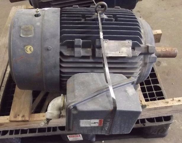 lot 1124 image: SIEMENS PE-21 50HP ELECTRIC MOTOR 460V 3PH