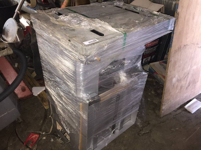 lot 1302 image: Craftsman Professional 1-34 HP Premium Hybrid 10 Table Saw (22116)