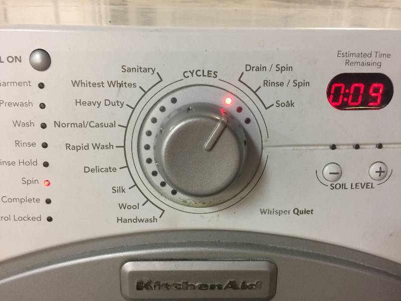 KitchenAid KHWS02RWH Ensemble Washer 12 Automatic Cycles 3.8 cu. Ft