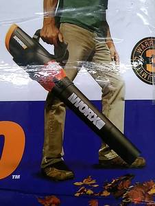 lot 32140 image: WORX - TURBINE 600 LEAF BLOWER