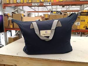 lot 32332 image: OMYSTYLE - Weighted Blanket