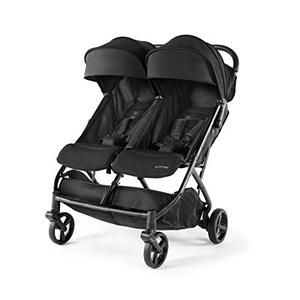 lot 32401 image: Summer Infant 3DPac CS Double Stroller