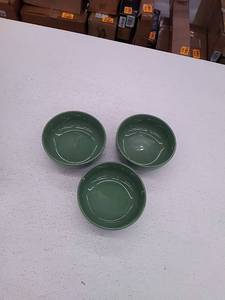 lot 32409 image: 3 - Elanze Design bistro ceramic bowls