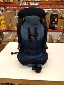 lot 32420 image: Cosco Finale 2 in 1 booster car seat