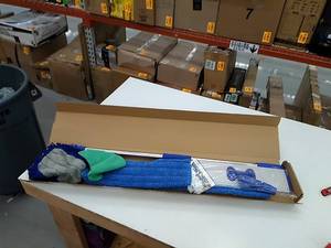 lot 32423 image: 9 Premium Mini Microfiber Mop System  Adjustable Stainless Steel Handle
