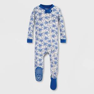 lot 71828 image: Burts Bees Baby Icy Snowflake Organic Cotton Footed Pajama - BlueWhite 3-6M