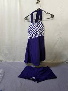 lot 71875 image: TWO PIECE SWIMSUIT SIZE LARGE