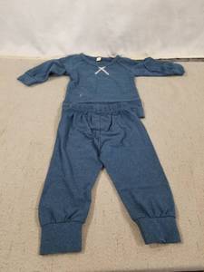lot 71996 image: BABY BIY PANT SET TODDLER LONG SLEEVE SOLID COLOR SIZE 6-12 MONTHS