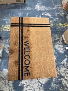 lot 90291 image: 24x16 OUTDOOR WELCOME MAT