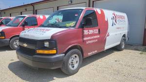 lot 7105 image: 2012 6.0 L Vortec Chevy Van, White W a Hydra Master CDS 4.8 Overdrive Cleaning System&nbsp