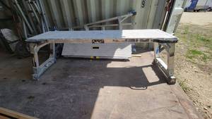lot 7142 image: Gorilla Ladder Adjustable Height Pro