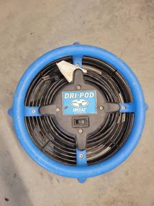 lot 12842 image: Dri Pod Mini Air Mover