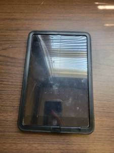 lot 13533 image: IPAD Mini - No Charger- Untested