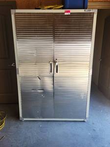 lot 13561 image: Ultra HD Metal Storage Cabinet