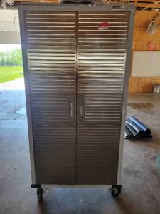 lot 13587 image: Ultra HD Cabinet on Wheels