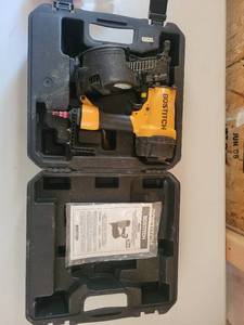 lot 13600 image: Bostich Nailer N66C