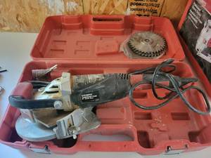 lot 13606 image: Roberts Longneck Plus 6 Jamb Saw