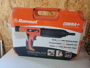 lot 13611 image: DIXIE SALES CO ITW BRANDS 16942 0.27 Caliber Cobra semi-Automatic Powder-Actuated Tool