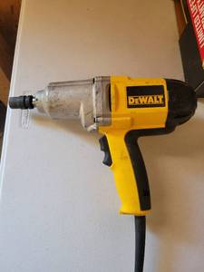 lot 13617 image: Dewalt Impact Wrench