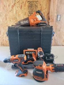 lot 13619 image: Ridgid Tool Case with 5 Handheld Tools