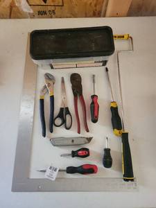 lot 13624 image: Lot of Tools