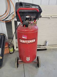 lot 13671 image: Craftsman 26 Gallon Air Compressor