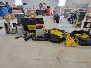 lot 13708 image: Injectidry HP 60 Complete Set
